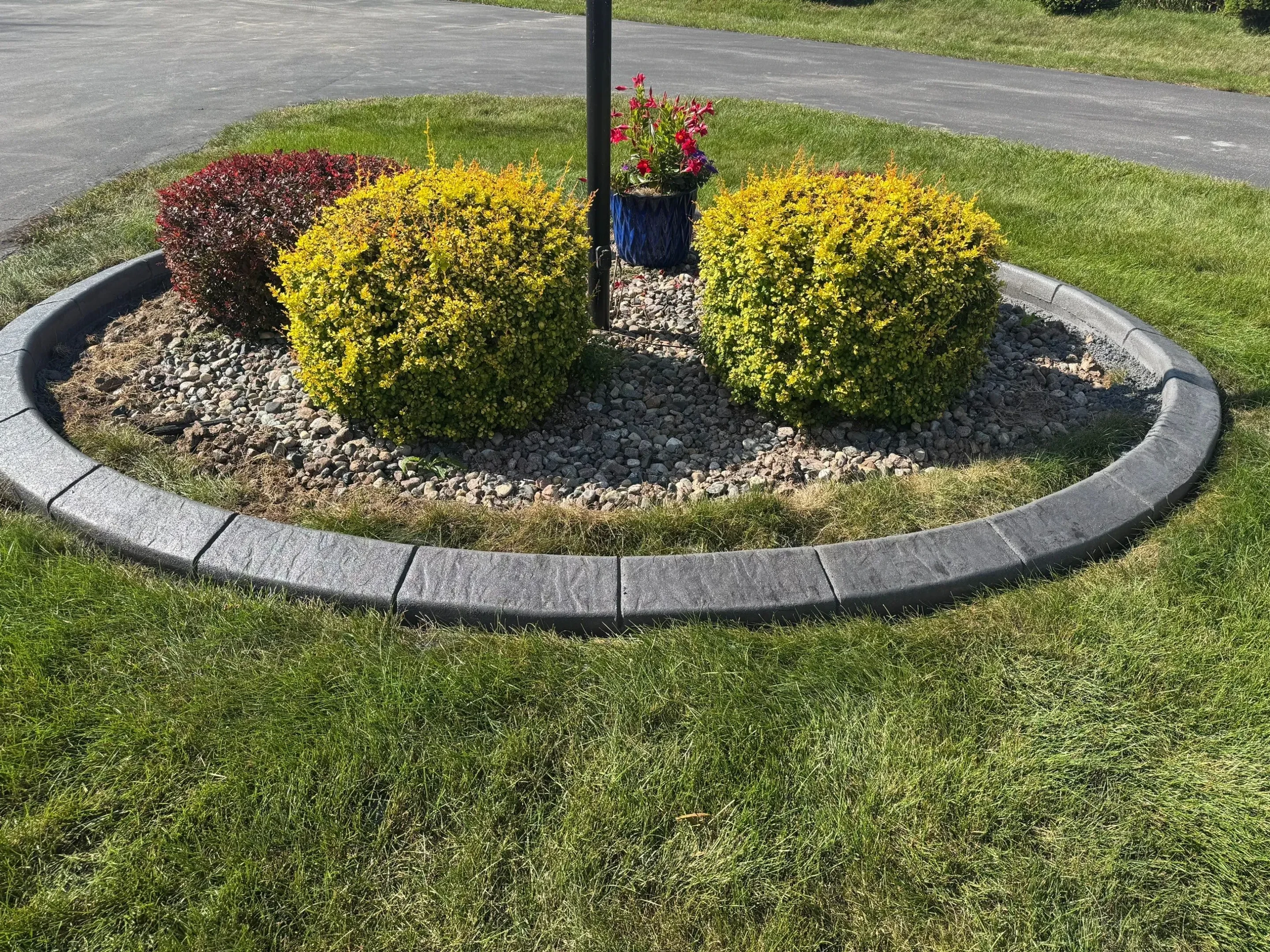 Professional landscape curbing in Coldwater, MI